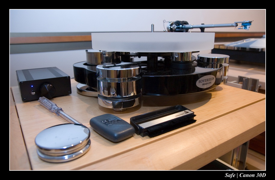 2006 - 10 - Salon hifi sofitel -  093